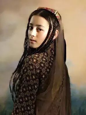 只要在INS上发想整形就有土豪排队送钱，但是仅局限于这个部位！