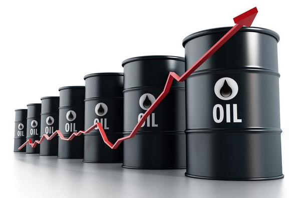 今日油价最新消息:国际原油暴跌后出现反弹,但