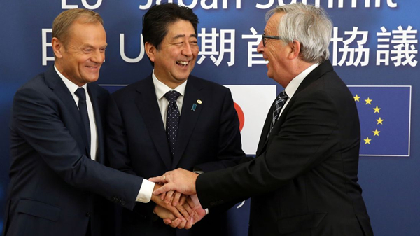 欧盟日本“抱团取暖” 世界最大自贸区将诞生
