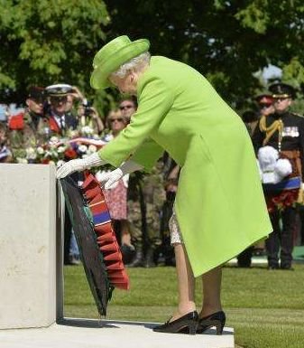 她的脸才是真·上辈子拯救了银河系！可我最羡慕的却是这个部位···