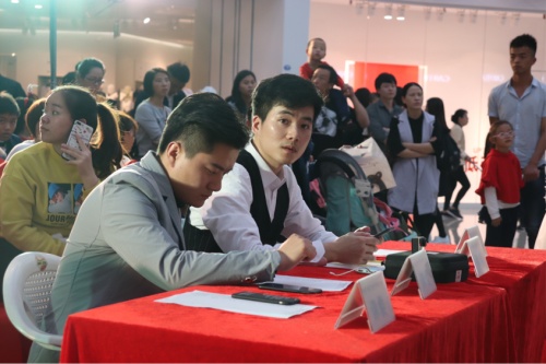 贝小芬国际艺术中心(厦门中心)学员参与“华星杯”模拟厦门赛演出