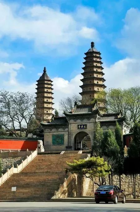 殿宇轩昂,双塔耸峙的▼永祚寺(双塔寺)