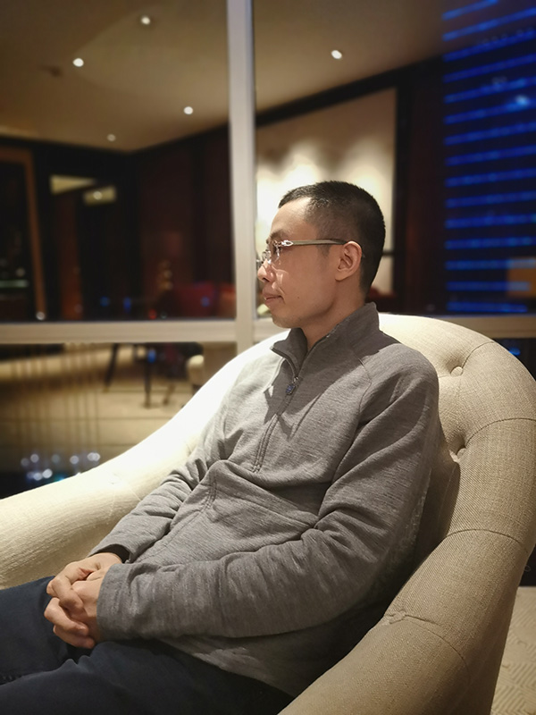 花总和他的“金箍棒”：风波之后，不知归处