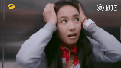曾经靠素颜就征服大众比肩刘亦菲的她，现在却被嘲一无是处