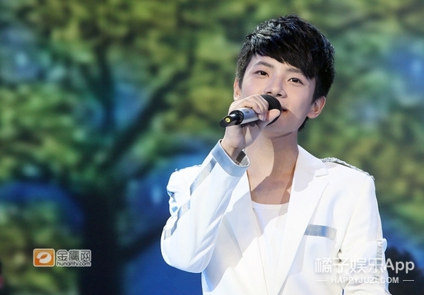 还记得2010快男第九吴俊余吗？他现在长这样啦！