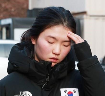 被性侵4年！韩速滑女王起诉前教练：噩梦从高二开始