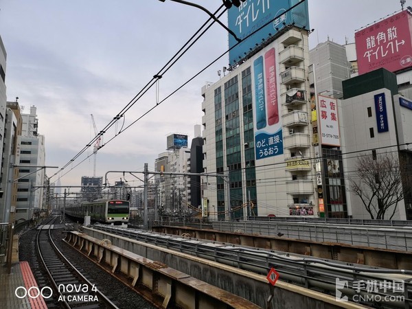 当华为nova4遇见东京：古今交融唯有广角相配