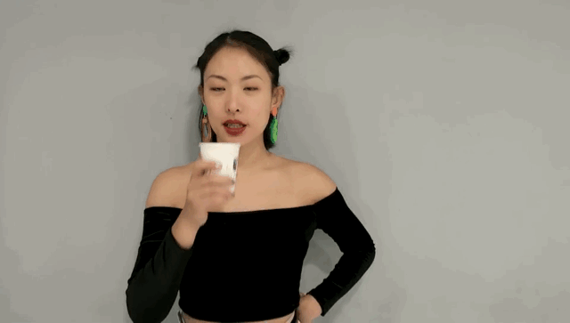 真人实测6款故宫云鹤螺钿系列口红，故宫IP最后的挽尊机会？