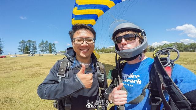 第一次高空跳伞是什么感受?