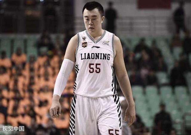 中国男篮中锋排行榜,周琦力压易建联排第一,新人上榜