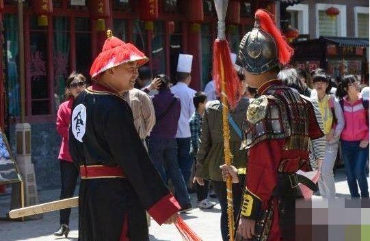 大清朝军服上的“兵”和“勇”,一字之差,地位却天壤地别!
