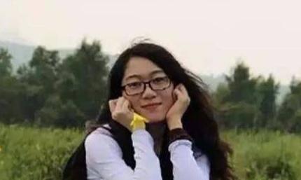 史上最强女助理：30岁拥有429家公司，干掉奶茶成京东二当家