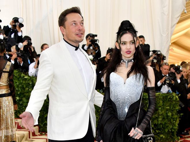 马斯克和他“一字千金”的推特