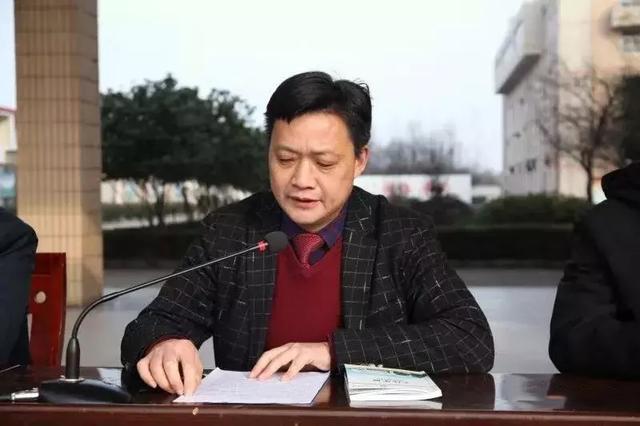 光山三高:擂响奋进的战鼓 吹响冲刺的号角