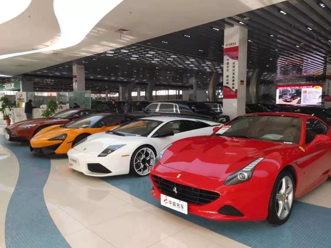 买卖二手车,中间商赚差价_凤凰网科技