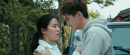 杨幂换脸上热搜，1亿网友被AI骗了