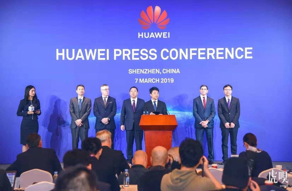 【虎嗅晚报】外交部回应华为起诉美国政府：用合法方式正当维权，可以理解