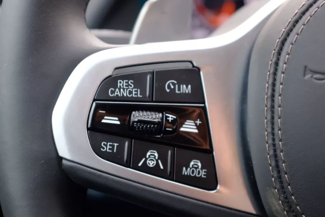 体验全新宝马x5智能驾驶辅助系统:驾驶席上"坐"宝马|试驾