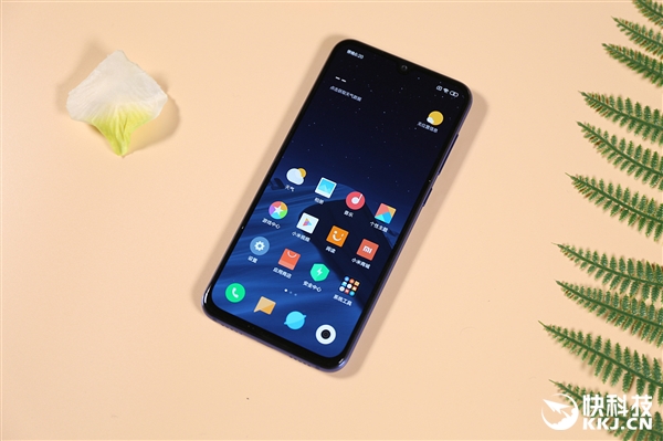 小米9 SE全息幻彩蓝图赏：美轮美奂