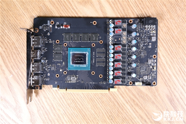 微星RTX 2060 GAMING Z拆解图赏：14叶风扇霸气