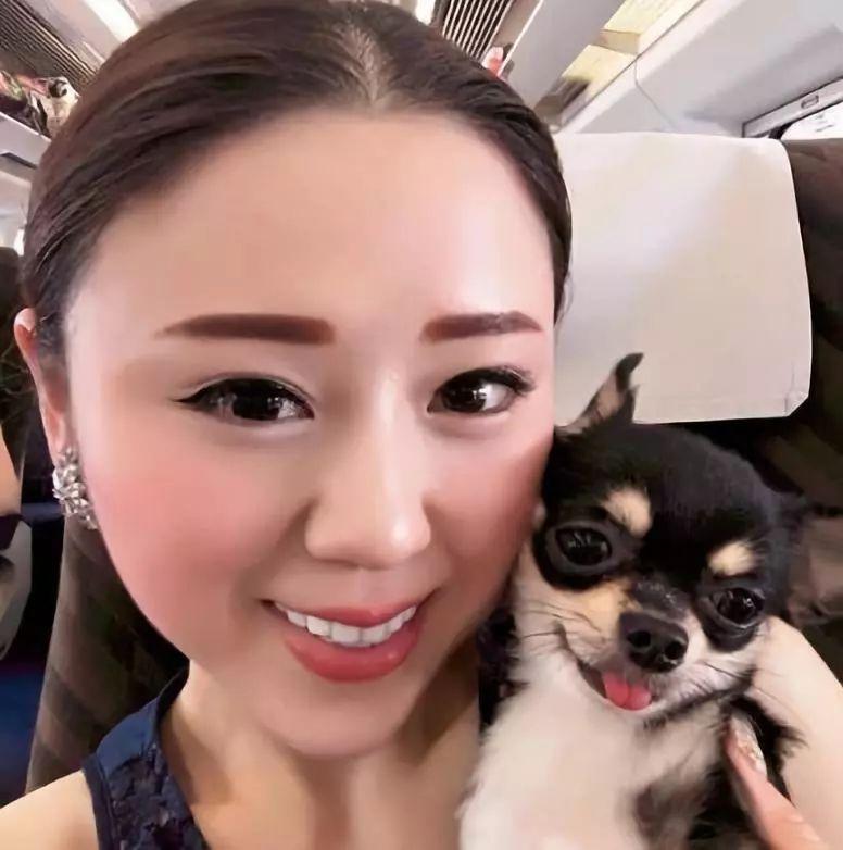 一顿饭100万、钻戒1亿元，年收入30亿的她到底什么来头？