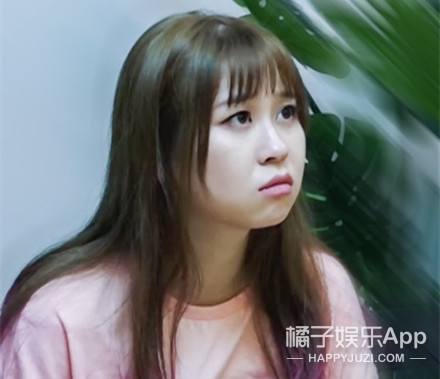 她这次是被水军坑了吧…