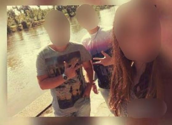 深夜，80后小伙收到陌生姑娘私信，他的回复亮了……