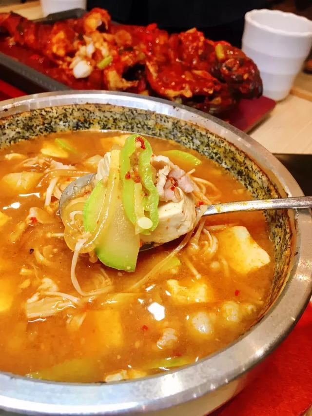 一碗米村拌饭,正宗朝鲜族风味,长春这家让我总是惦念,真是香