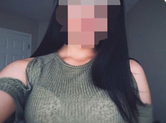 深夜，80后小伙收到陌生姑娘私信，他的回复亮了……