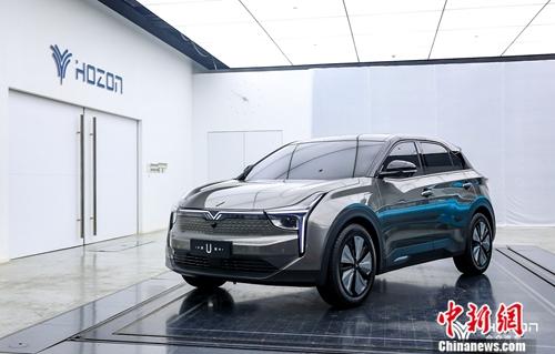 一看就会（合众汽车北京设计中心揭幕 全新智能纯电