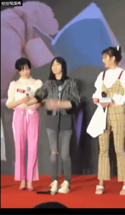 她这演技至于热搜第一吗？