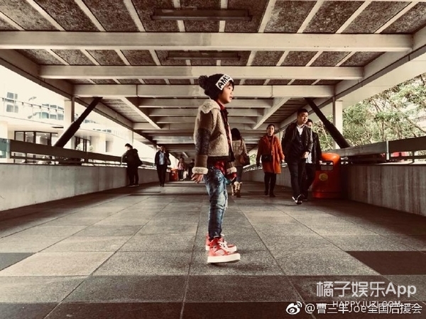还记得《爸爸去哪儿》里的Joe吗？他现在长这样啦！