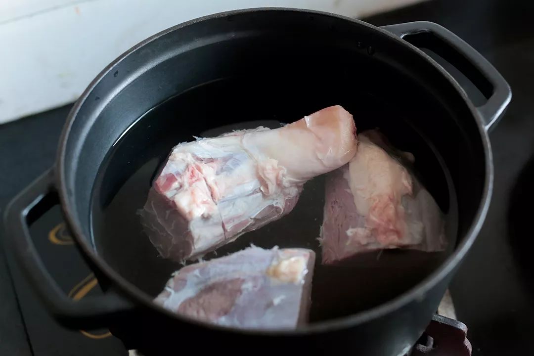 卤牛肉不入味？这一招你肯定没想到！