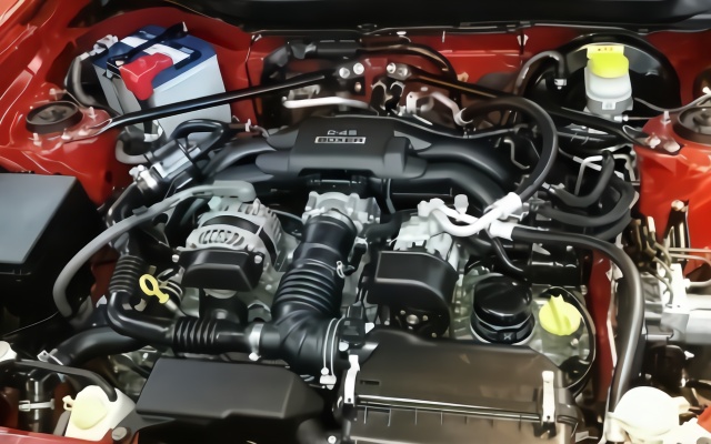 我国的汽车发动机技术突飞猛进，为什么还是赶不上日本发动机？