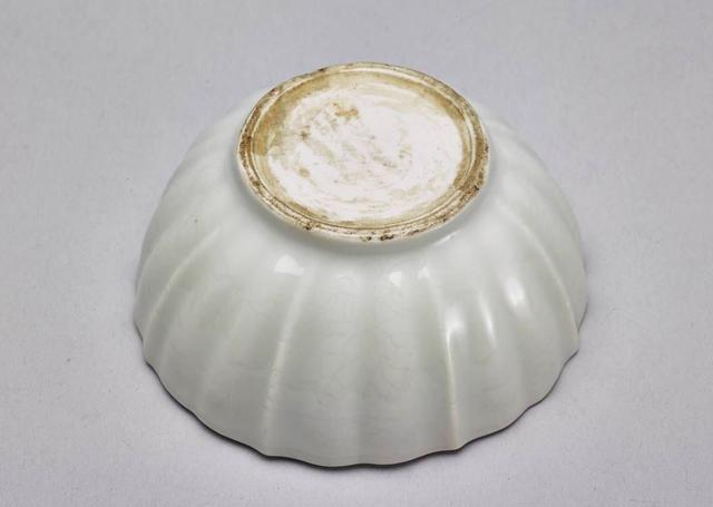 永乐官窑甜白釉茶钟,茶器中的珍品