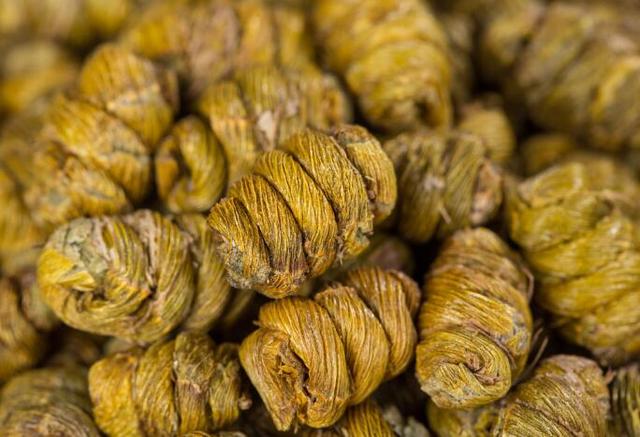 女性吃铁皮石斛有七大好处,铁皮石斛怎么吃,什么时候吃效果最好