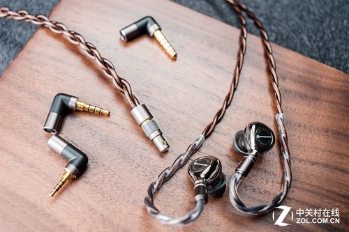 HiFi耳机选购必修课:什么是2.5mm平衡接口