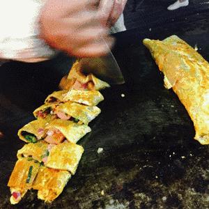烤冷面有多好吃？王思聪都耐着性子排队买