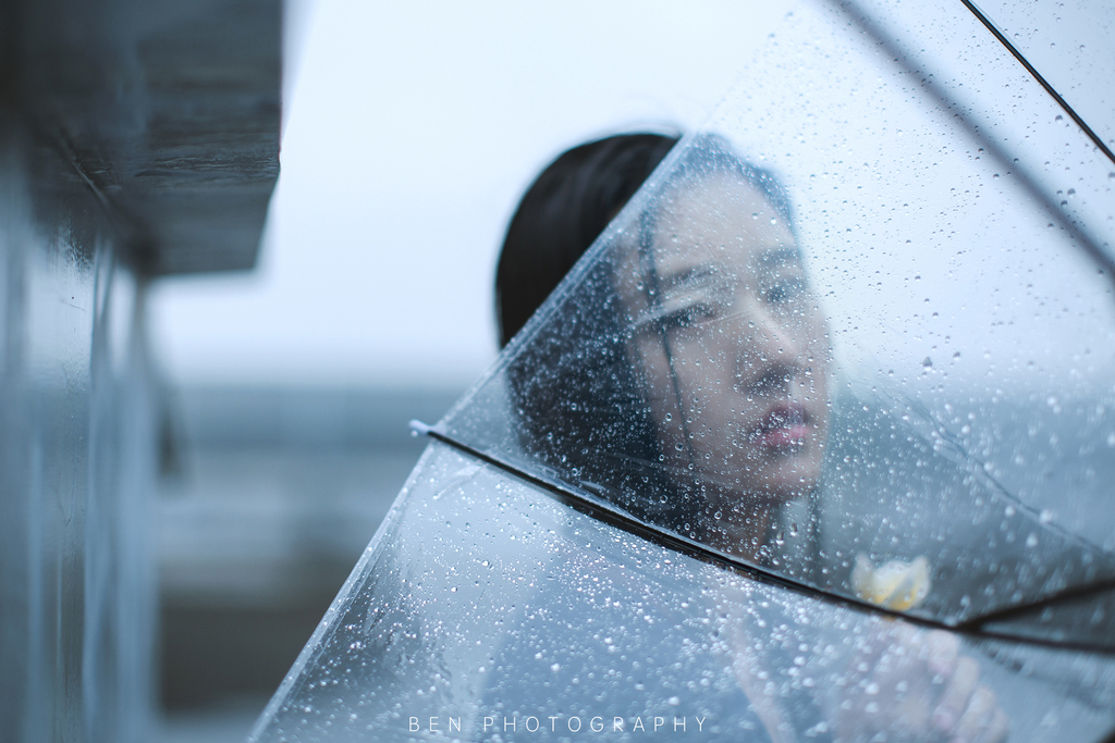 雨爱-女生湿身淋雨-竹本先生人像作品