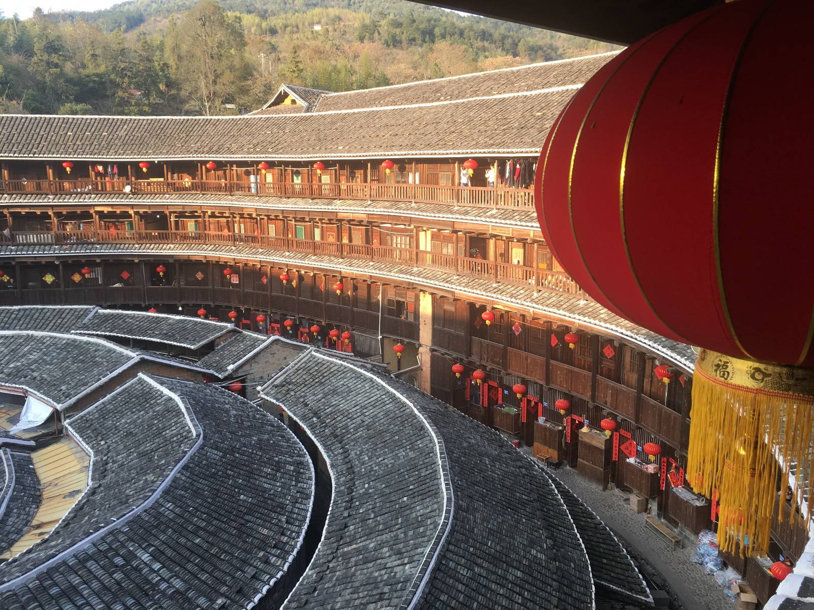 来福建旅游必去的土楼景区，堪称经典！