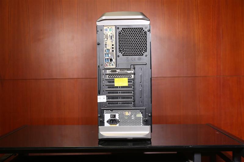 性能强劲无短板！雷神911黑武士Ⅱ代评测：比DIY更划算的品牌机