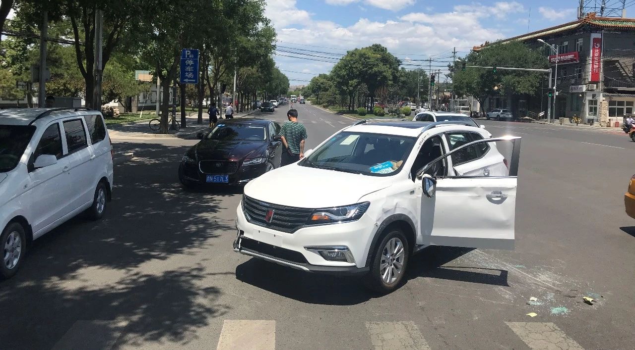 万没想到：车祸后保险公司赔完，还能找全责方赔一大笔钱