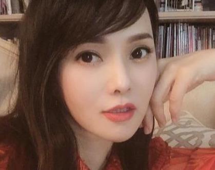 伊能静写给庾澄庆的歌《春泥》开唱前她反复强调,珍惜,珍惜!
