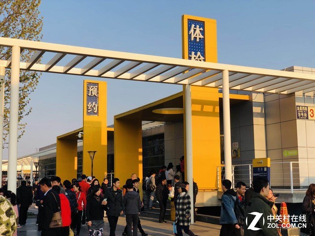 为解答摩托车驾照所有疑问 编辑亲自去考