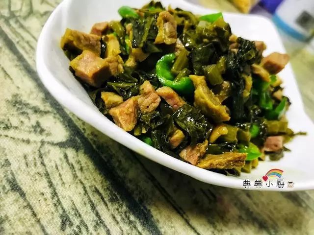 自制下饭咸菜做出来的6道家常菜,美味诱人,待客也拿得出手