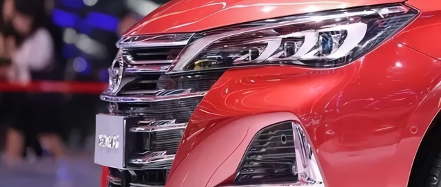 彻底抛弃双离合，连这款车也换上爱信6AT，传祺还能挽回市场吗？