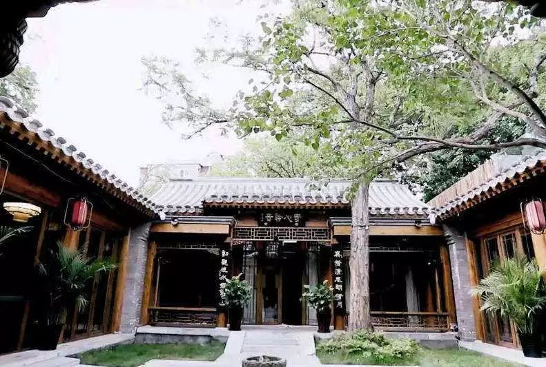 王刚老师，您是“和珅”本人吧！？？