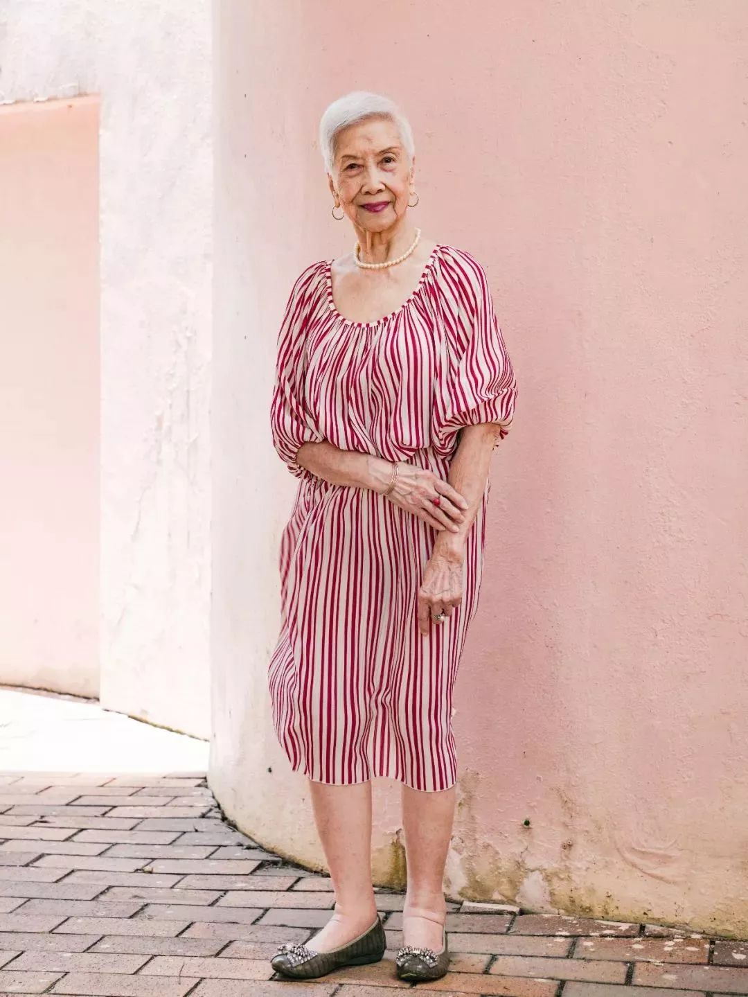 她93岁入行，96岁成为香港头牌模特！这位奶奶的人生真精彩