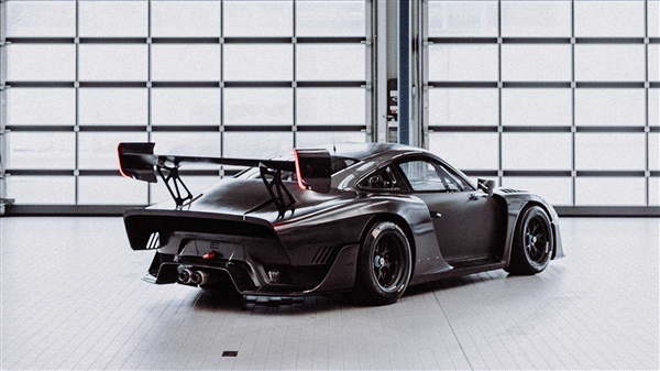 性能比肩“老大哥”918!保时捷全新935发布