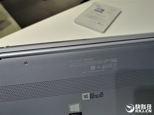 华硕发布灵耀X2 Pro：双4K屏、最高八核i9-9980HK